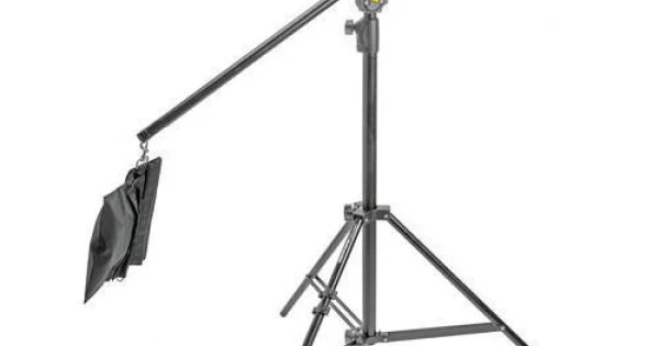 マンフロット Manfrotto 420B Amazon.com : Manfrotto Boom Stand 420 (Black Anodized), 3