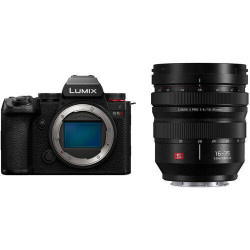 Panasonic Lumix S5 II Mirrorless Camera with 16-35mm f/4 Lens Kit