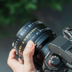 TTArtisan 35mm T2.1 Dual-Bokeh Cine Lens For Canon RF